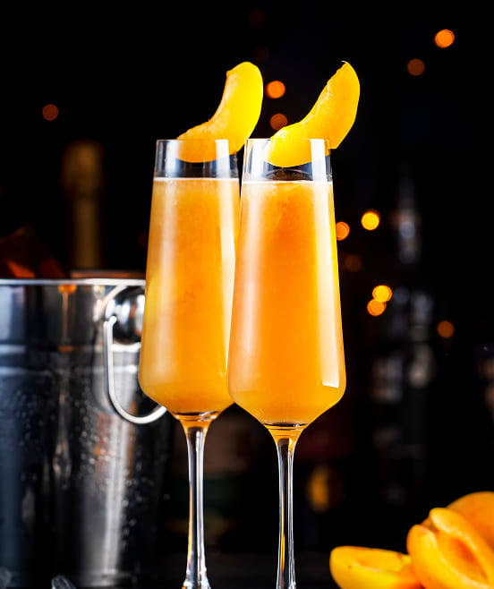 Cava Garnelis Corfu picture of cocktails