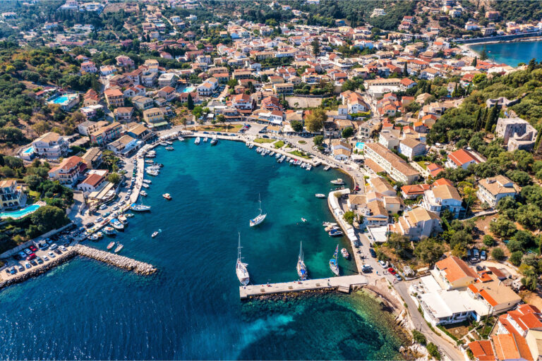 Cava Garnelis Corfu picture of kassiopi harbour